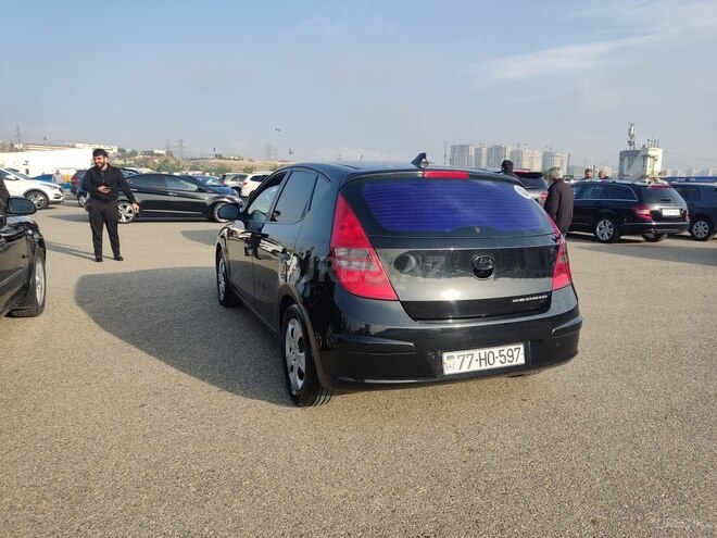 Hyundai i30 2009, 300,003 km - 1.4 l - Bakı