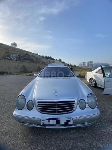 Mercedes E 320 2001, 368,000 km - 3.2 l - Bakı