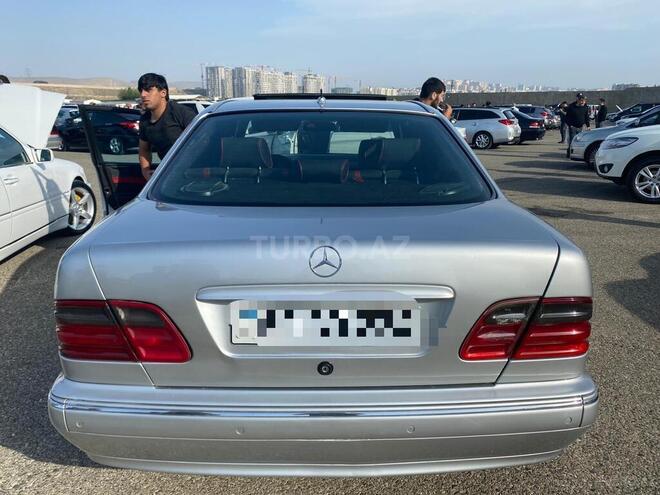 Mercedes E 320 2001, 368,000 km - 3.2 l - Bakı