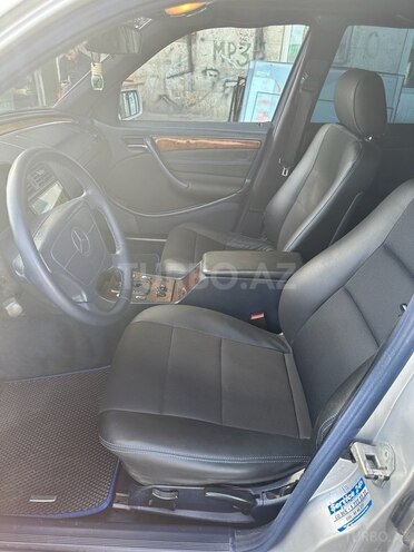 Mercedes C 220 d 1998, 403,000 km - 2.2 l - Bakı
