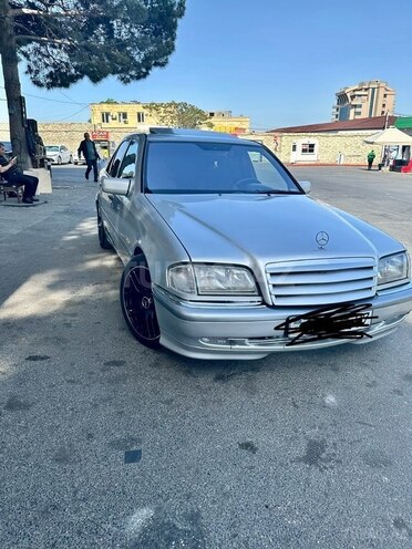 Mercedes C 220 d 1998, 403,000 km - 2.2 l - Bakı