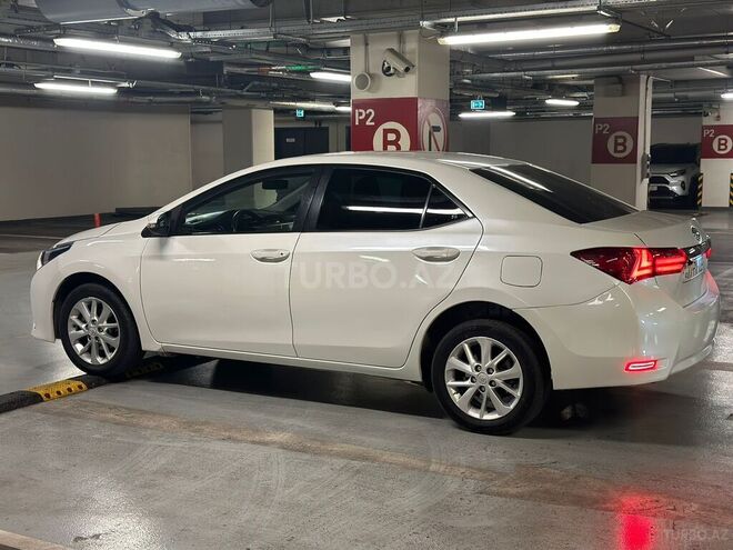 Toyota Corolla 2013, 187,000 km - 1.6 л - Xırdalan