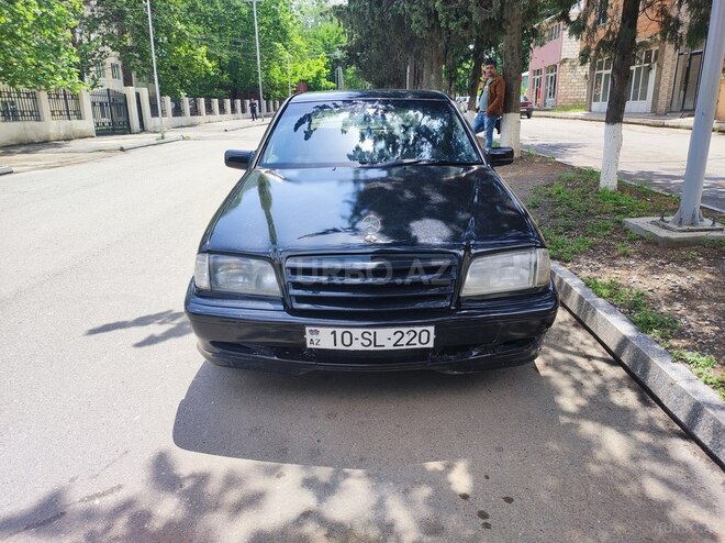 Mercedes C 180 1994, 518,465 km - 1.8 l - Qazax