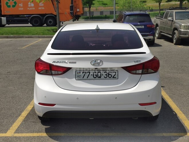 Hyundai Avante 2015, 174,000 km - 1.6 l - Bakı