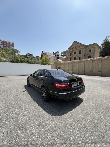 Mercedes E 200 d 2011, 180,000 km - 2.2 l - Bakı