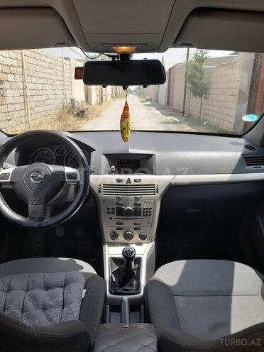 Opel Astra 2008, 305,314 km - 1.4 л - Bakı
