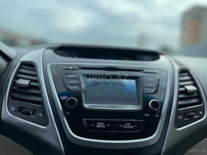 Hyundai Elantra 2014, 175,418 km - 1.8 l - Bakı