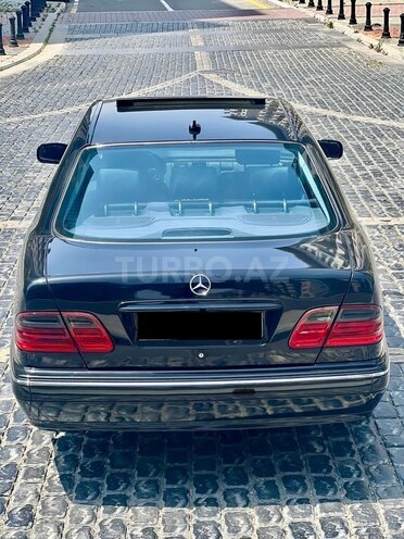 Mercedes E 220 d 2000, 329,000 km - 2.2 л - Bakı