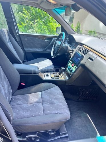 Mercedes E 220 d 2000, 329,000 km - 2.2 л - Bakı