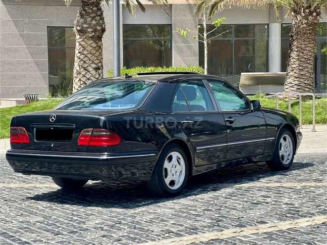 Mercedes E 220 d 2000, 329,000 km - 2.2 л - Bakı