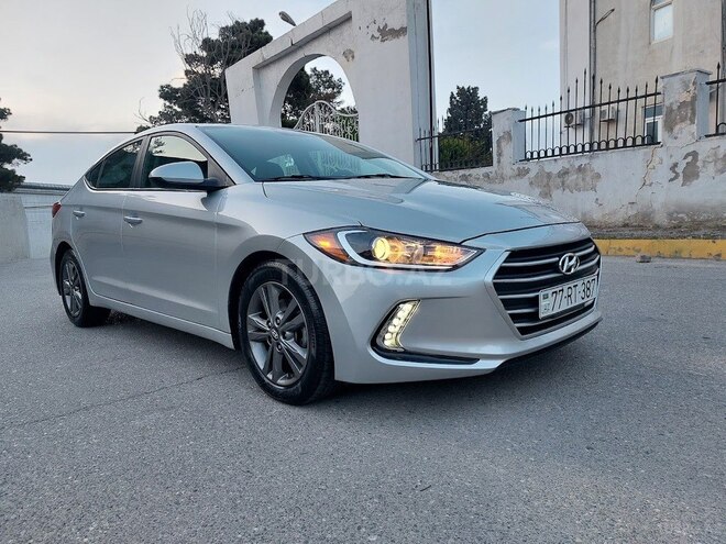 Hyundai Elantra 2017, 100,000 km - 2.0 l - Bakı