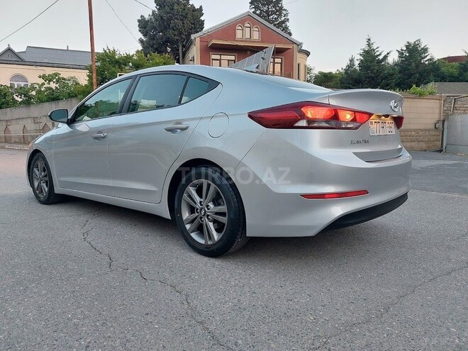 Hyundai Elantra 2017, 100,000 km - 2.0 l - Bakı