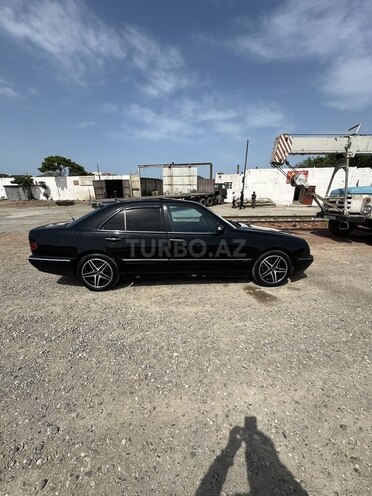 Mercedes  1997, 421,680 km - 2.9 l - Sumqayıt
