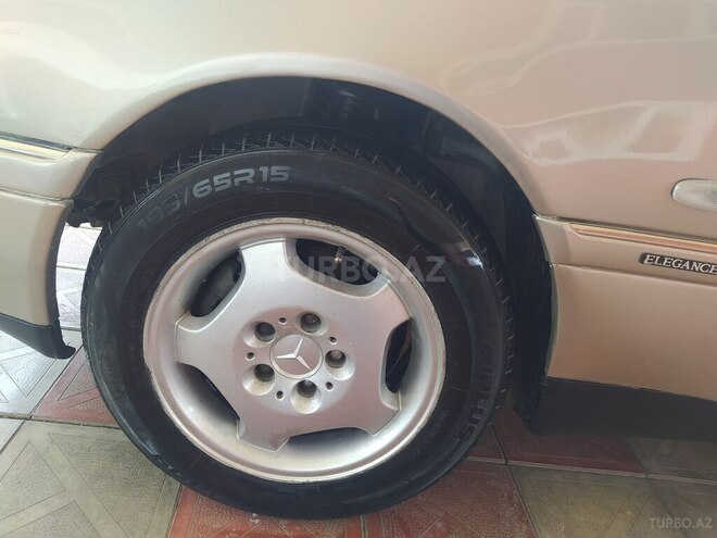 Mercedes C 200 1995, 250,000 km - 2.0 л - Cəlilabad