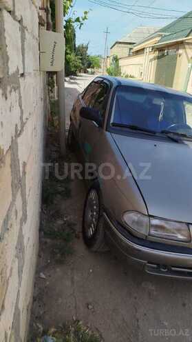 Opel Astra 1996, 299,000 km - 1.6 l - Bakı