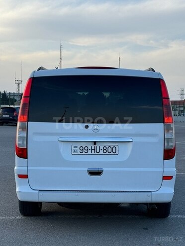 Mercedes V 220 2011, 244,000 km - 2.2 л - Bakı