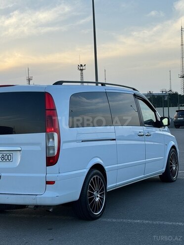 Mercedes V 220 2011, 244,000 km - 2.2 л - Bakı