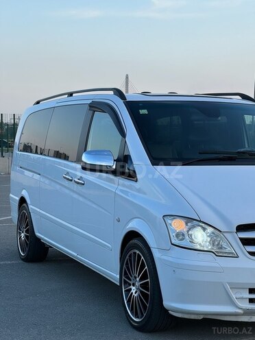 Mercedes V 220 2011, 244,000 km - 2.2 л - Bakı