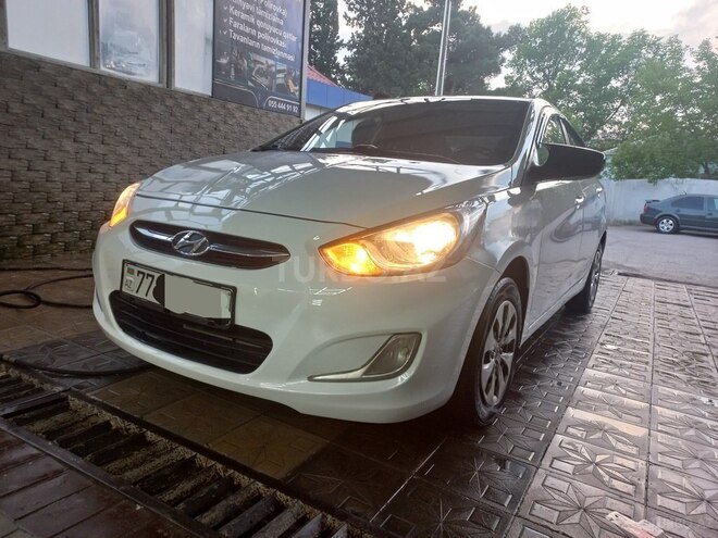 Hyundai Accent 2013, 188,000 km - 1.4 l - Sumqayıt