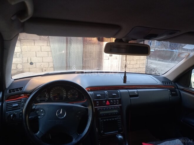 Mercedes E 220 d 2000, 650,000 km - 2.2 l - Şamaxı