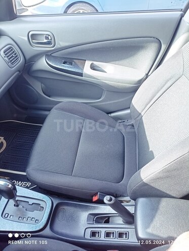 Nissan Sunny 2010, 170,000 km - 1.6 л - Bakı