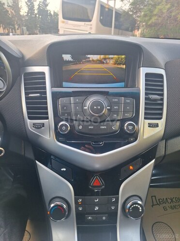 Chevrolet Cruze 2015, 180,678 km - 1.4 л - Sumqayıt