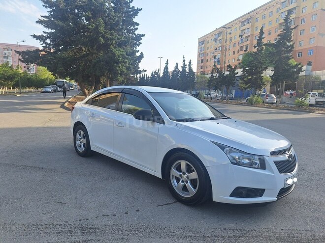 Chevrolet Cruze 2015, 180,678 km - 1.4 л - Sumqayıt