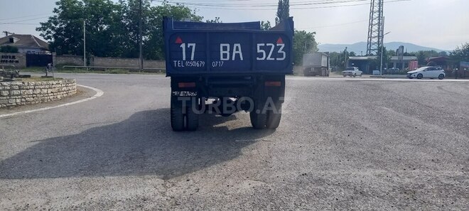 ZIL 130 1981, 757,885 km - 6.0 l - Şabran