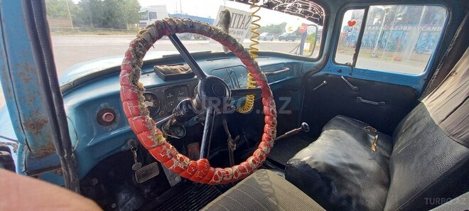 ZIL 130 1981, 757,885 km - 6.0 l - Şabran