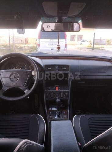 Mercedes C 220 1995, 423,000 km - 2.2 l - Bakı