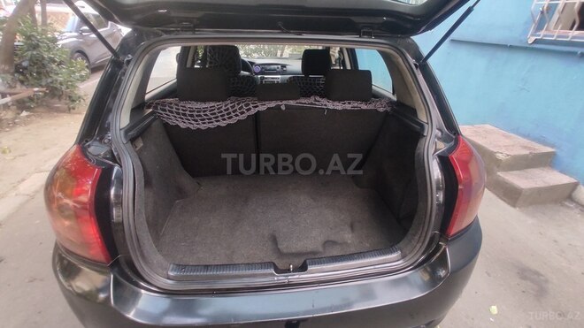 Toyota Corolla 2005, 380,000 km - 1.4 l - Bakı