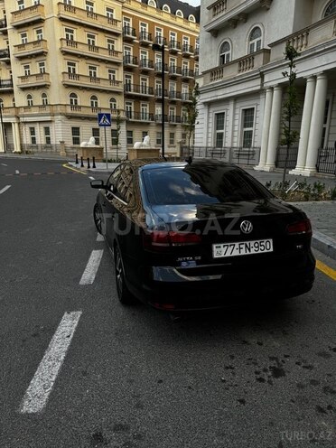 Volkswagen Jetta 2017, 120,000 km - 1.4 l - Bakı