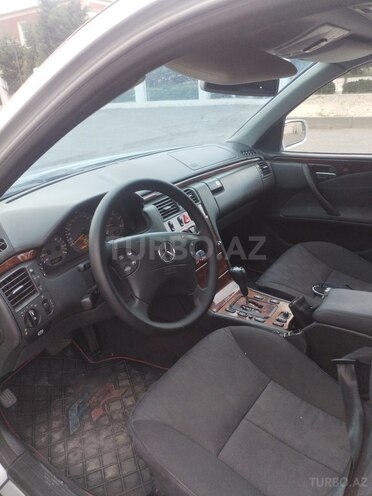 Mercedes E 320 2000, 350,000 km - 3.2 l - Bərdə