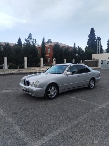 Mercedes E 320 2000, 350,000 km - 3.2 l - Bərdə