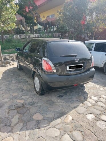 Kia Rio 2007, 289,400 km - 1.5 л - Ucar