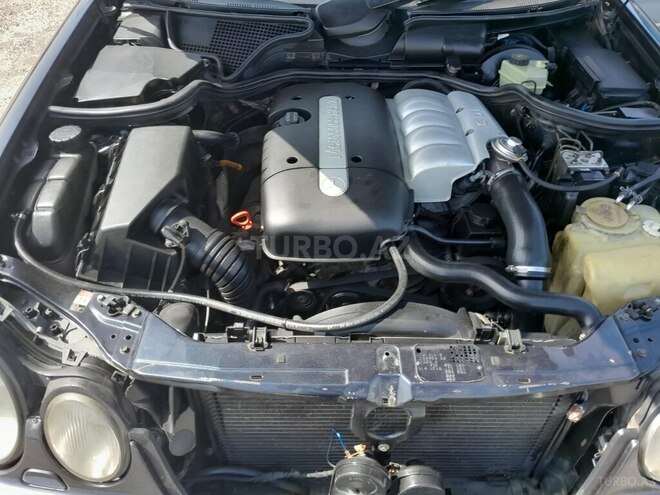 Mercedes E 220 d 1999, 465,140 km - 2.2 л - Bakı