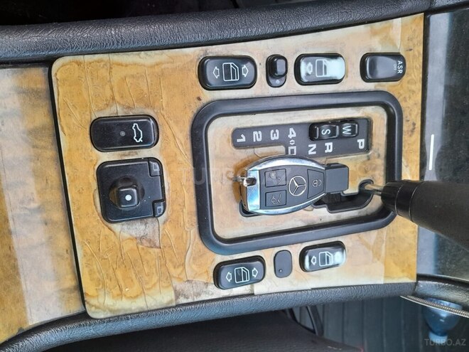 Mercedes E 220 d 1999, 465,140 km - 2.2 л - Bakı