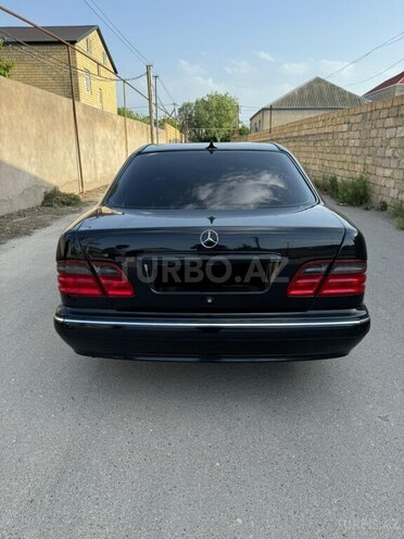 Mercedes E 240 1999, 235,437 km - 2.4 l - Bakı