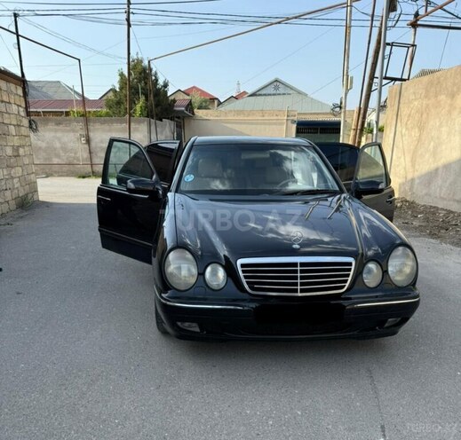 Mercedes E 240 1999, 235,437 km - 2.4 l - Bakı