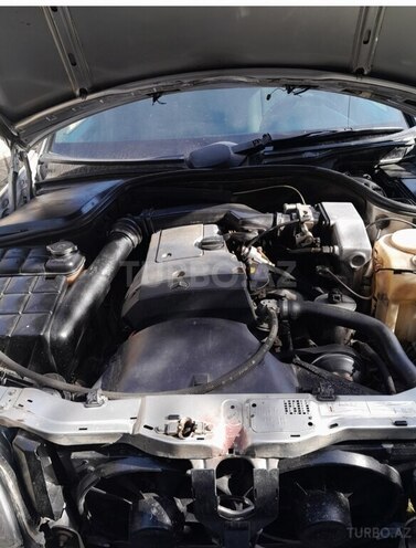 Mercedes C 180 1994, 260,000 km - 1.8 л - Astara