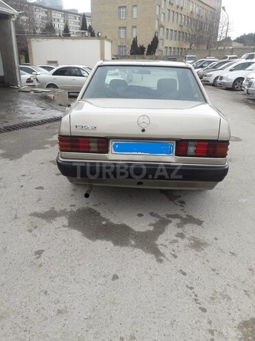 Mercedes 190 1990, 324,563 km - 2.0 l - Bakı