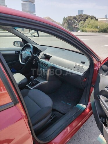 Opel Astra 2006, 267,000 km - 1.3 l - Bakı
