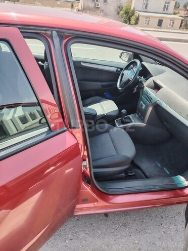 Opel Astra 2006, 267,000 km - 1.3 l - Bakı