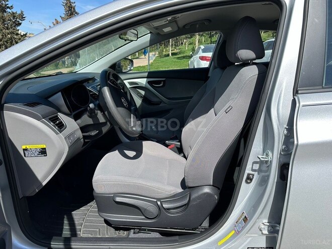 Hyundai Elantra 2015, 101,000 km - 1.8 л - Bakı