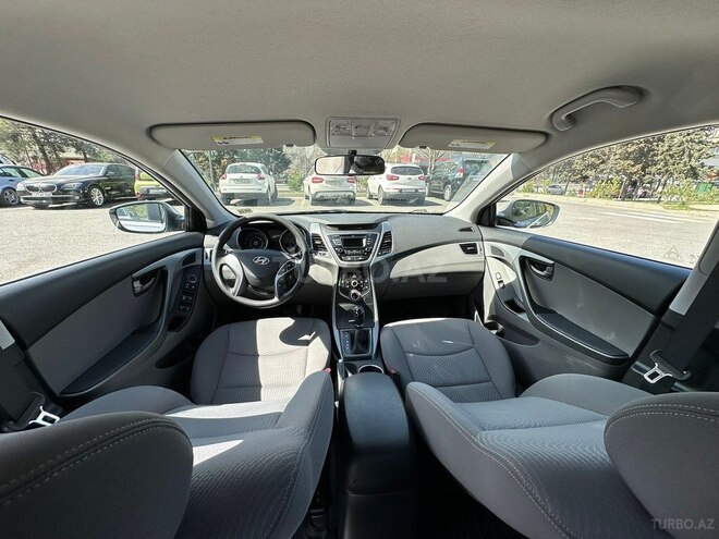 Hyundai Elantra 2015, 101,000 km - 1.8 л - Bakı
