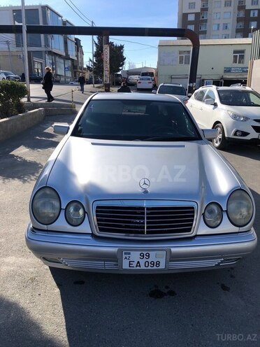 Mercedes E 230 1996, 415,000 km - 2.3 l - Bakı