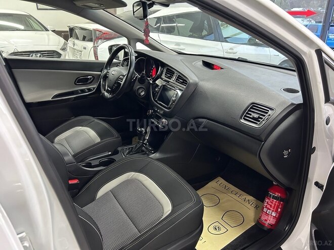 Kia Ceed 2014, 166,100 km - 1.6 l - Sumqayıt