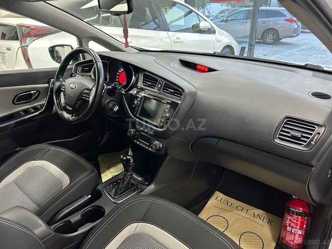 Kia Ceed 2014, 166,100 km - 1.6 l - Sumqayıt