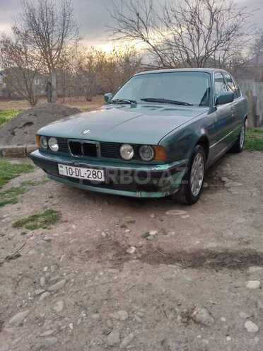 BMW 520 1989, 199,999 km - 2.0 l - Quba