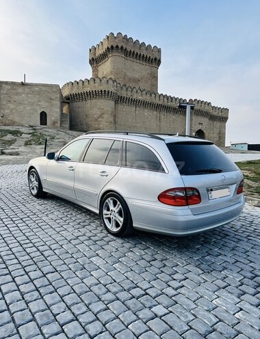 Mercedes E 220 d 2008, 273,000 km - 2.2 l - Bakı